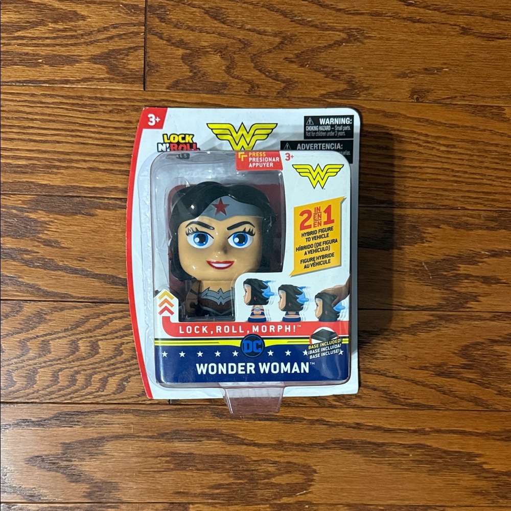 DC Wonder Woman Lock, Roll, Morph Figure - Red, Blue, Black